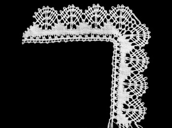 Tri&aacute;ngulos [Cat&aacute;logo de Encaixe Galego Tradicional-Concepci&oacute;n Canoura Leira]